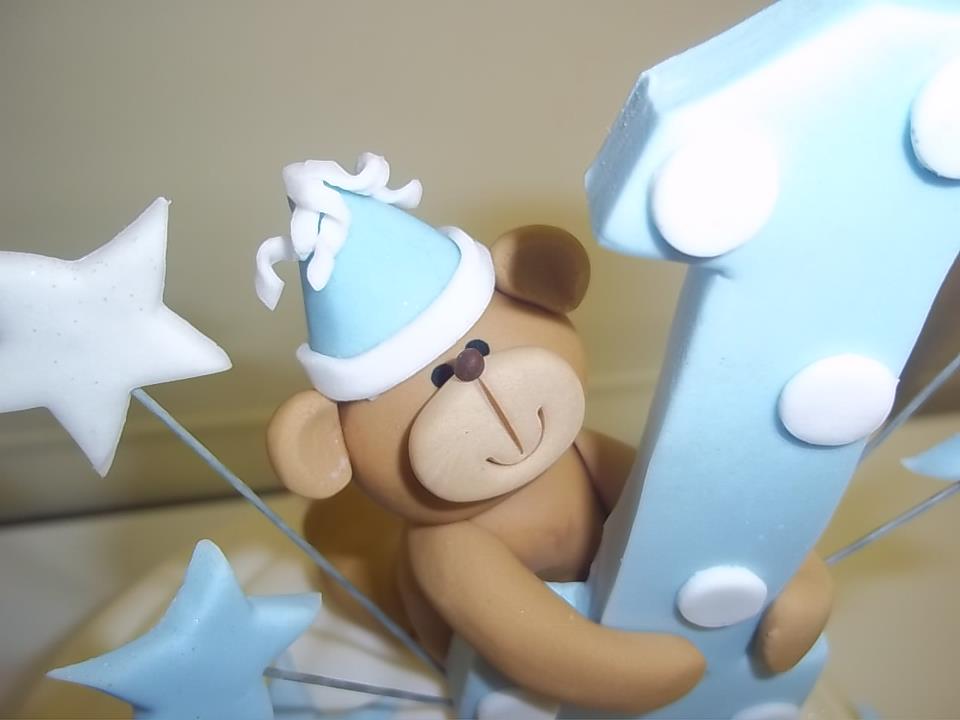 Giant Cupcake Bear