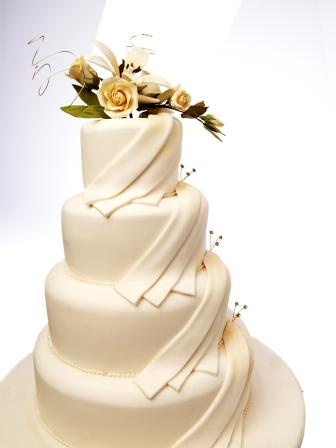 Elegance Wedding Cake