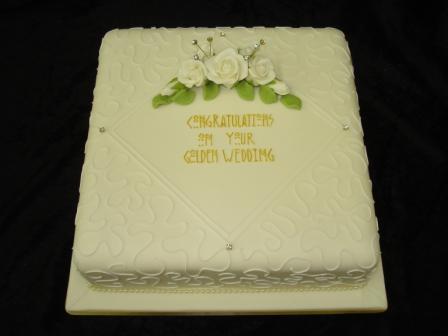 Cream Cornelli